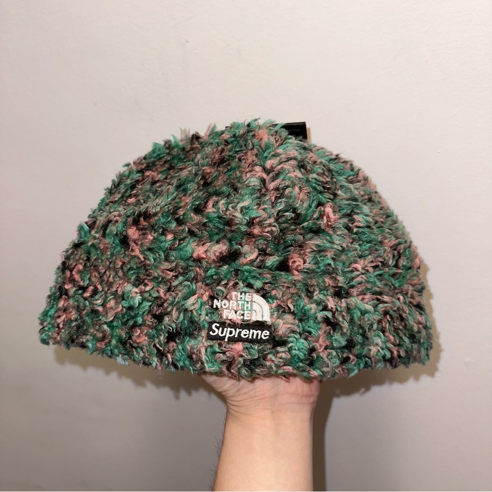Supreme The North Face TNF fleece hi pile beanie